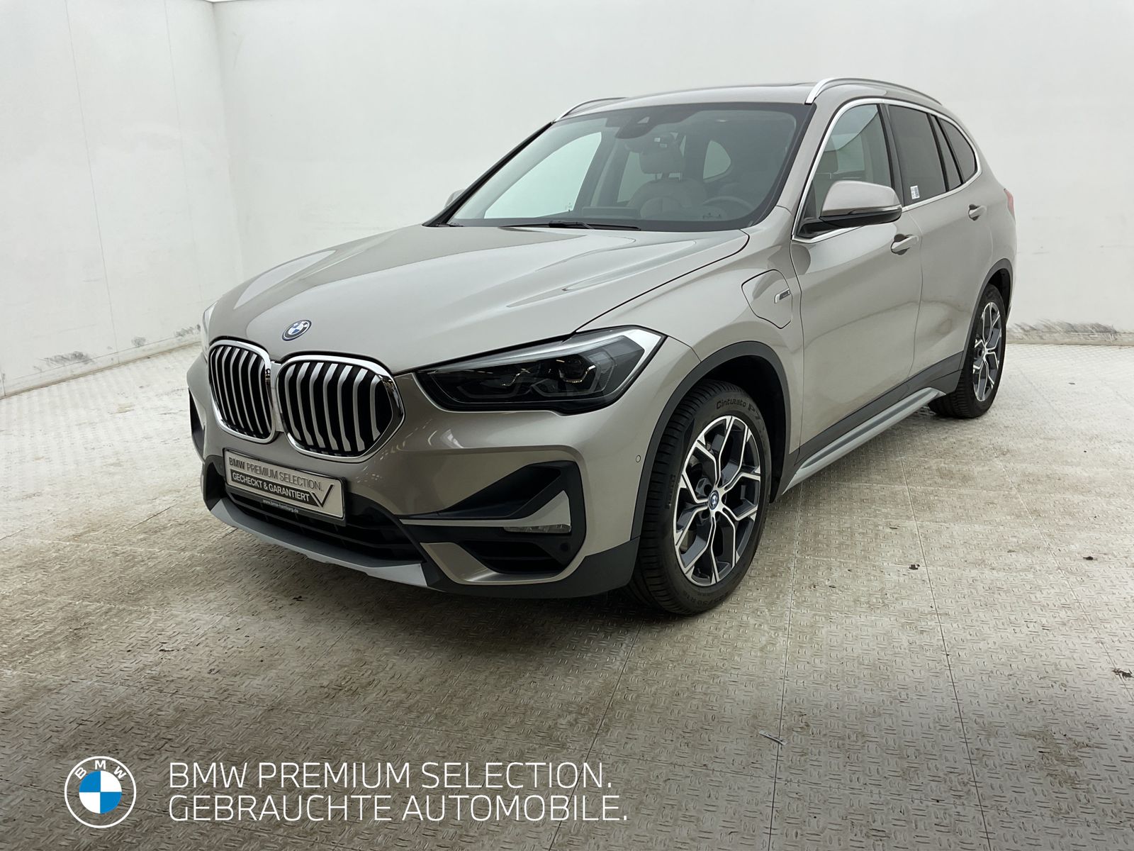 BMW X1 xDrive25e - Samsaru's Car Outlet