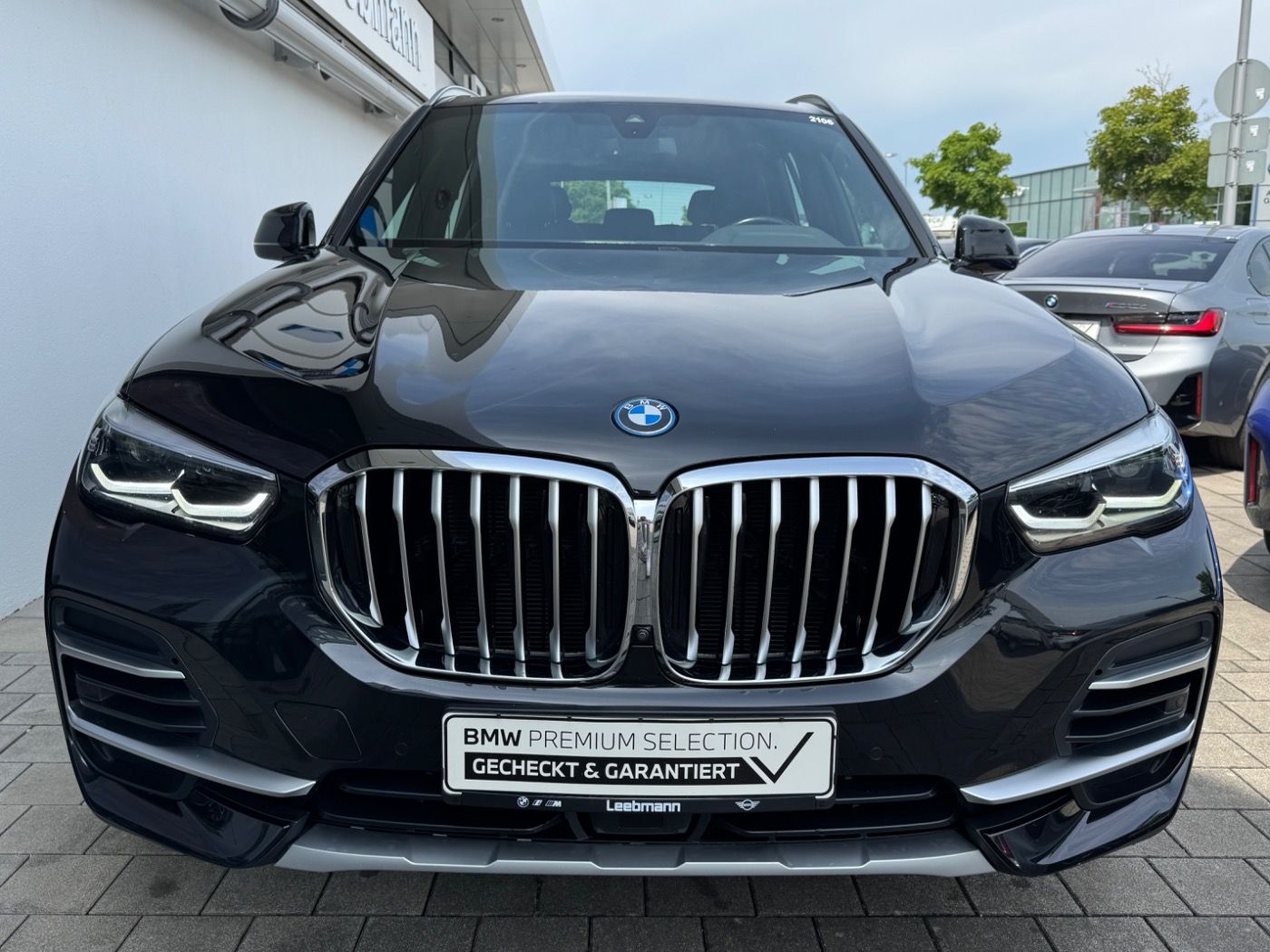 BMW X5 xDrive45e xLine AHK/360/KomFZ 2 JAHRE GARANTI