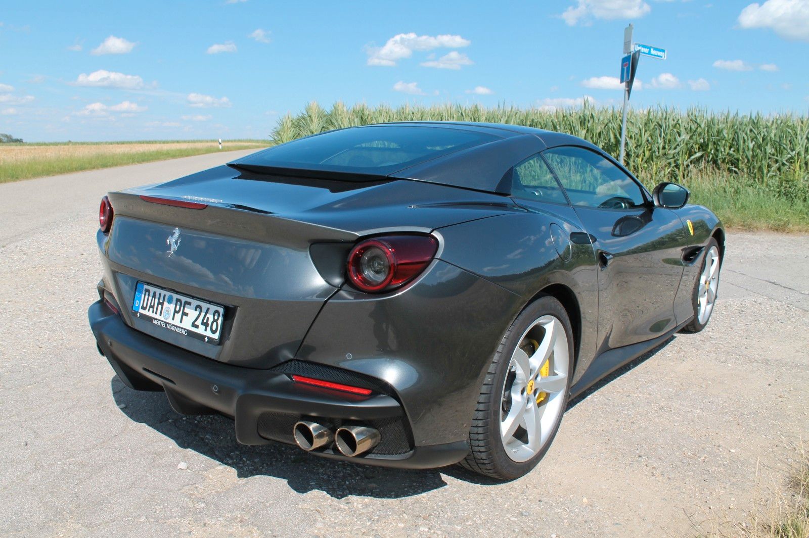 Ferrari Portofino M - Samsaru's Car Outlet