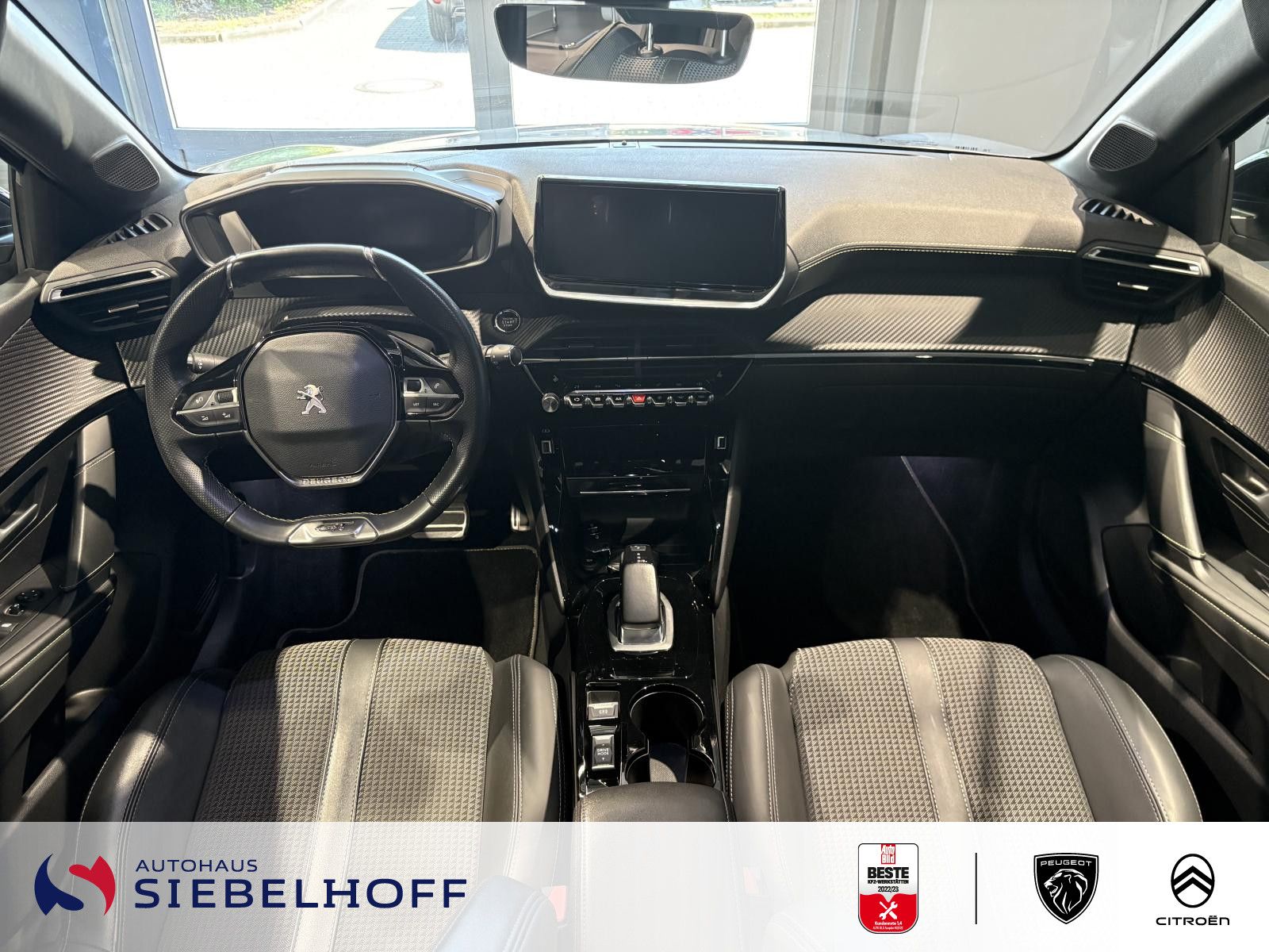 Peugeot e-208 GT - Samsaru's Car Outlet