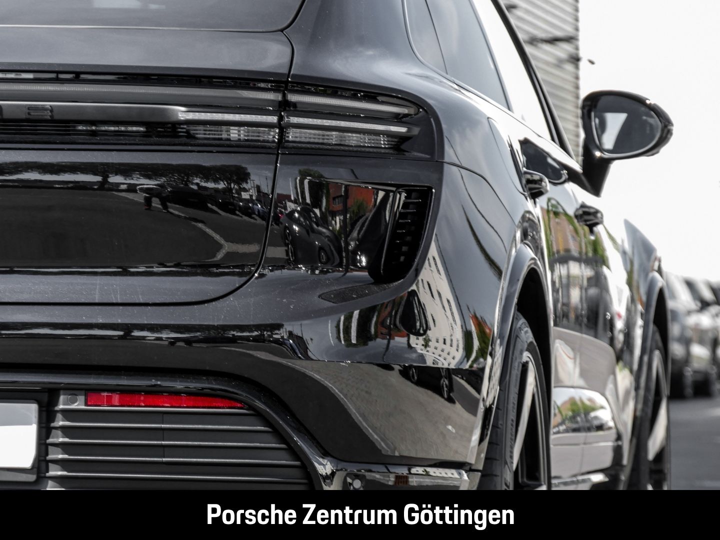 Porsche Macan Turbo InnoDrive LED-Matrix HA-Lenkung