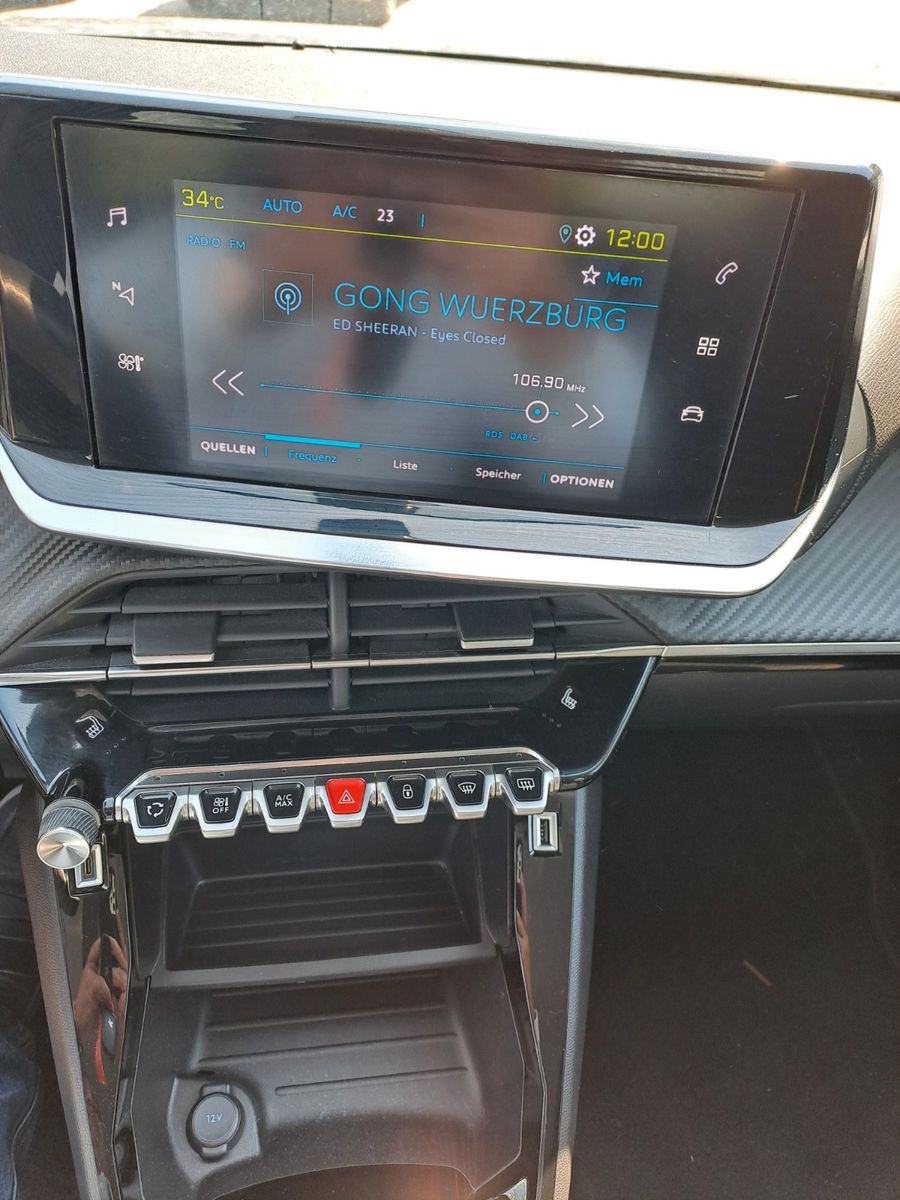 Peugeot e-2008 Activepack - Samsaru's Car Outlet