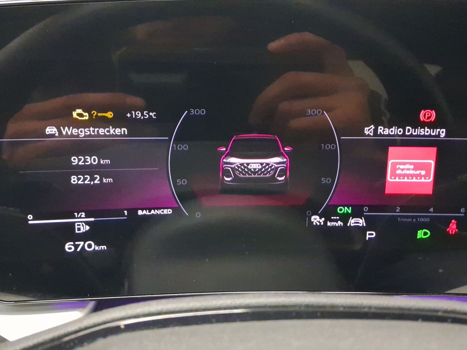 Audi Q5 TDI Q 2x S LINE AHK PANO NAVI+ LUFT