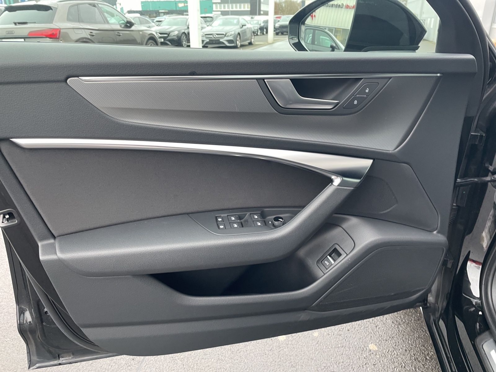Audi A6 Limousine 45 TFSI S tronic quattro advanced - Samsaru's Car Outlet