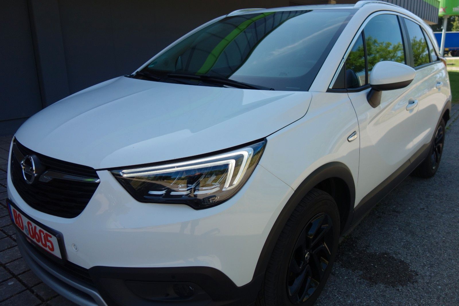 Opel Crossland (X) 1.5D Innovation - Samsaru's Car Outlet