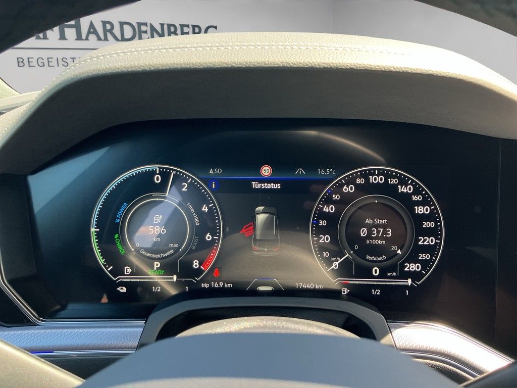 Volkswagen Touareg 3.0 V6 eHybrid OPF 4MOTION R - Samsaru's Car Outlet