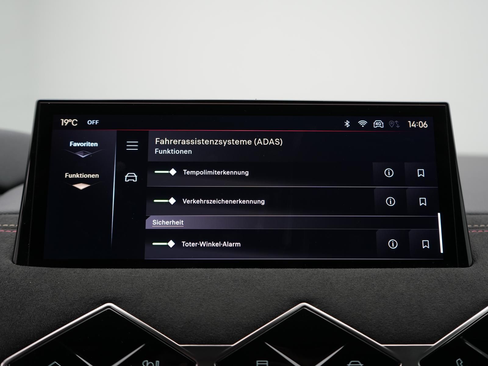 DS Automobiles DS3 Performance Line LED,NAVI,HUD,APP,ACC,TOTW