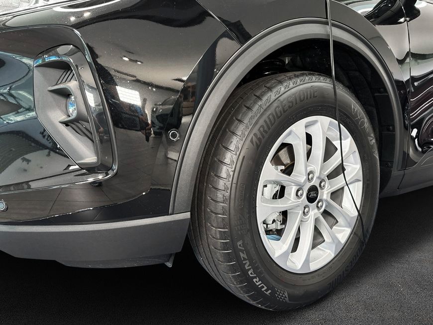 Ford Kuga 1.5 EcoBoost TITANIUM - Samsaru's Car Outlet