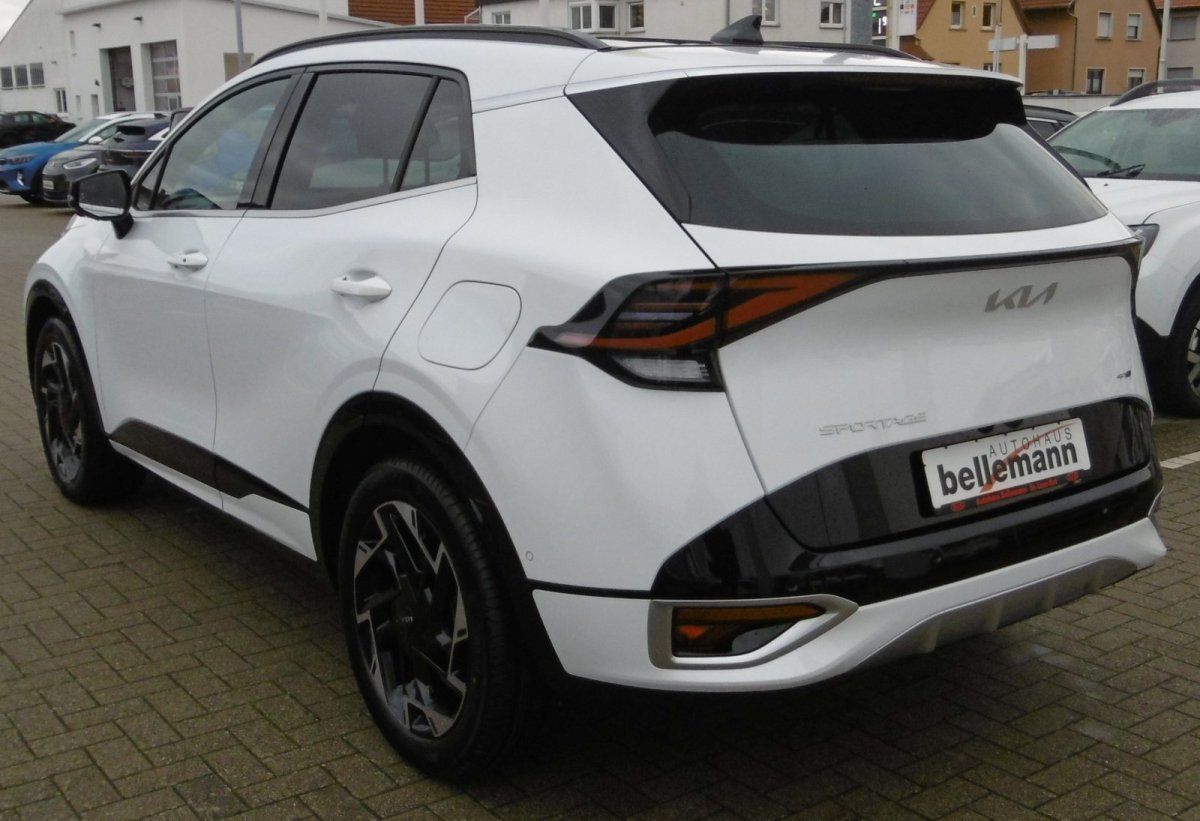 Kia Sportage GT-Line 4WD Plug-in Hybrid - Samsaru's Car Outlet