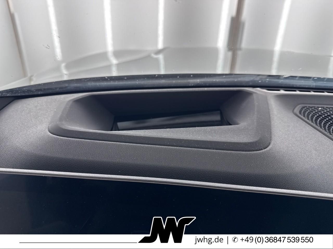 BMW 320 M Sport xDrive LED+ DrivingProf HeadUp 360K