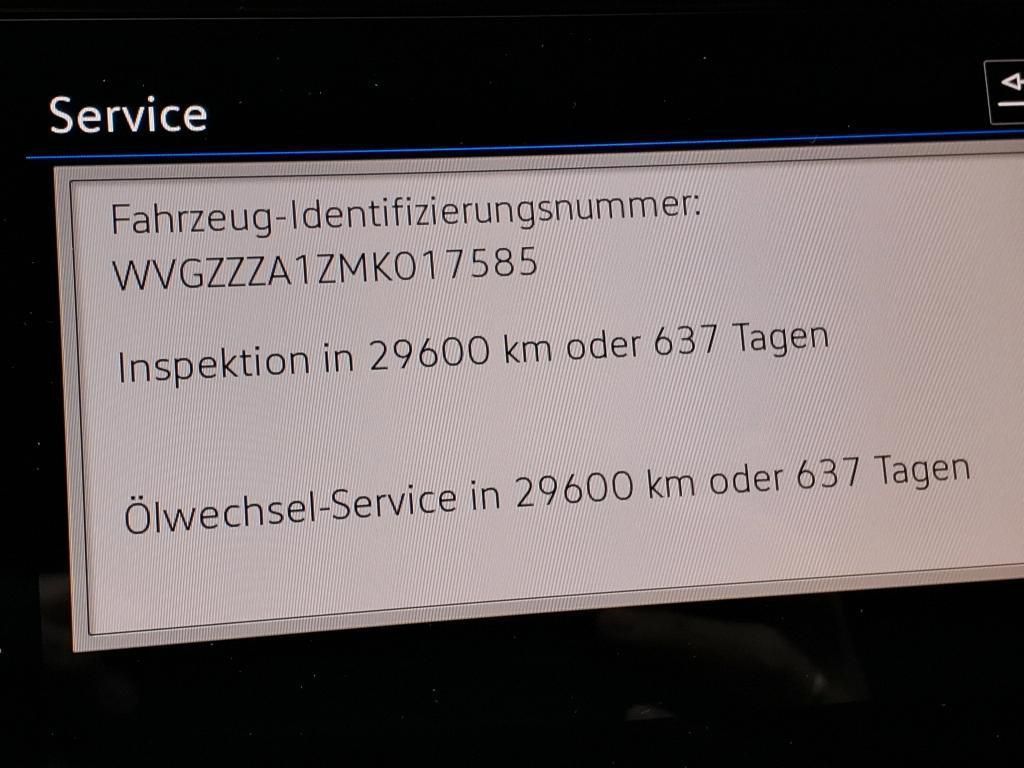 Volkswagen T-Roc R-Line 1.5 TSI - Samsaru's Car Outlet