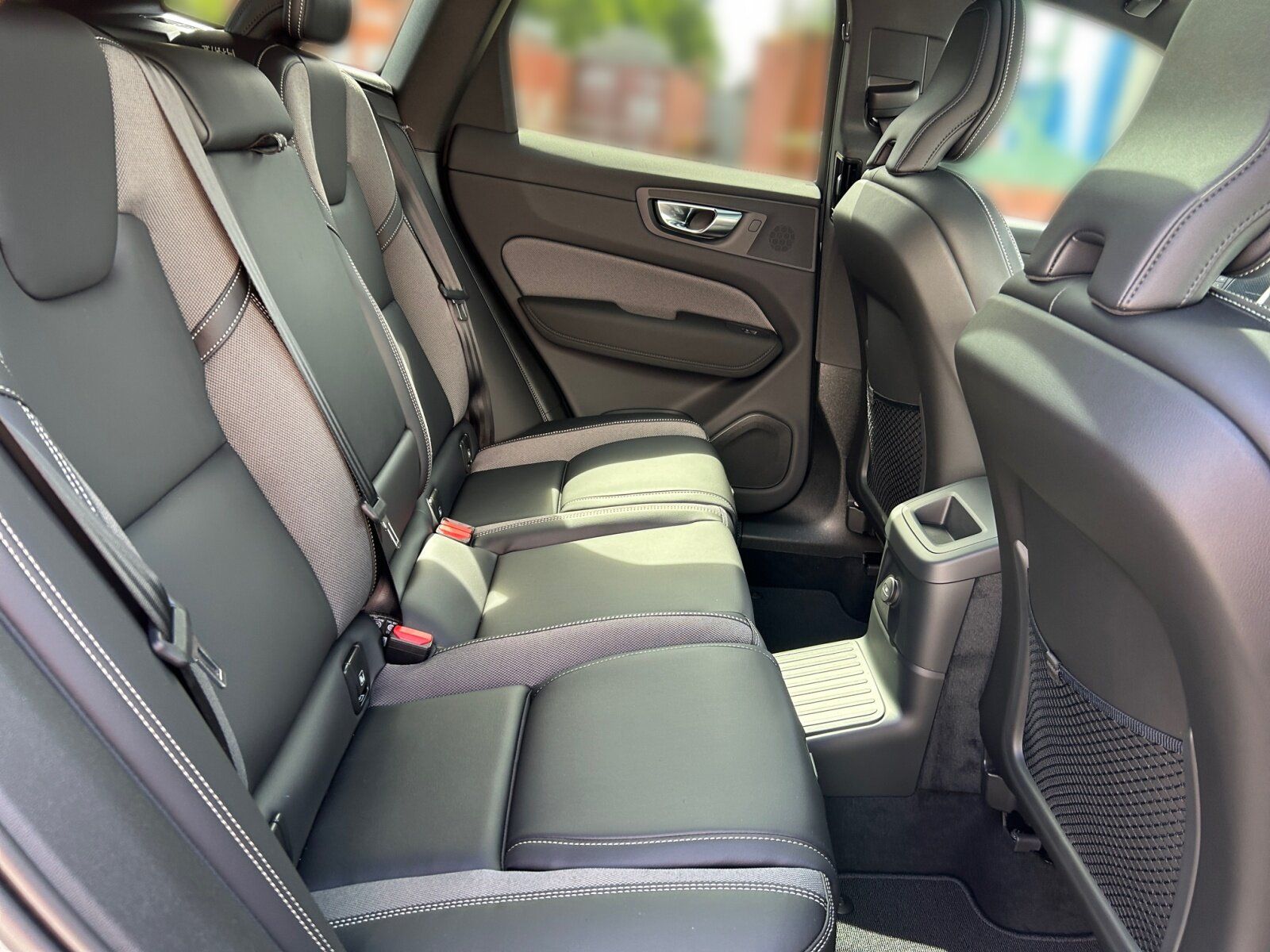 Volvo XC 60 T8 AWD Plus Black Ed. Plug-In (EURO 6e)