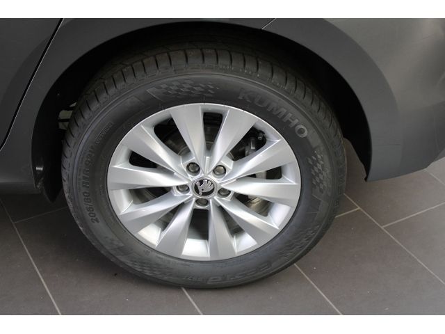 Skoda Kamiq 1.0 TSI Ambition - Samsaru's Car Outlet