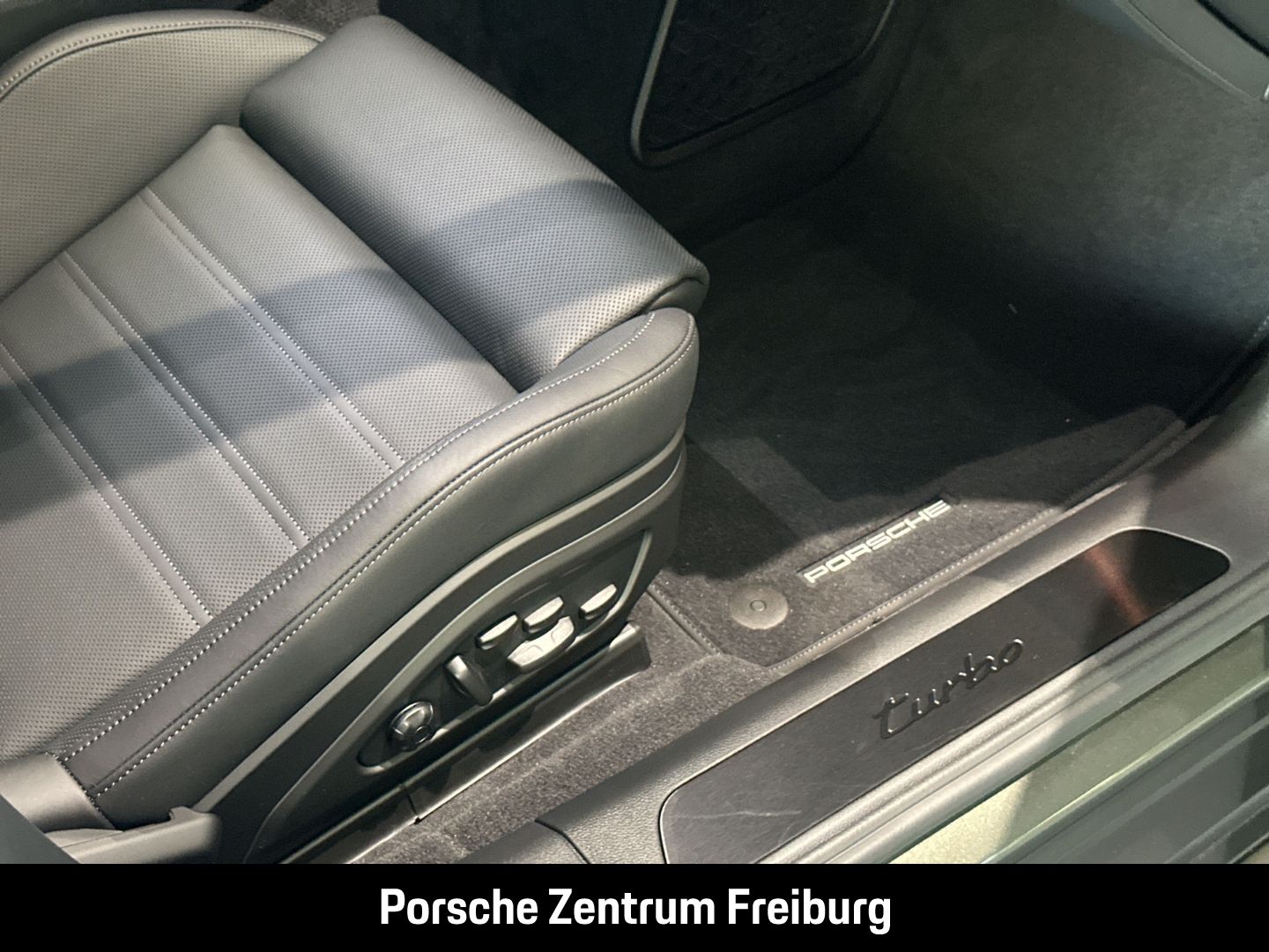 Porsche Panamera Turbo E-Hybrid BOSE Sportabgasanlage