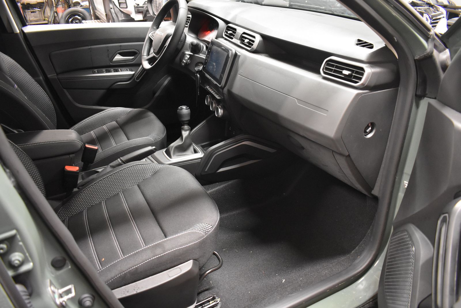 Dacia Duster dCI 115 4WD Journey - Samsaru's Car Outlet