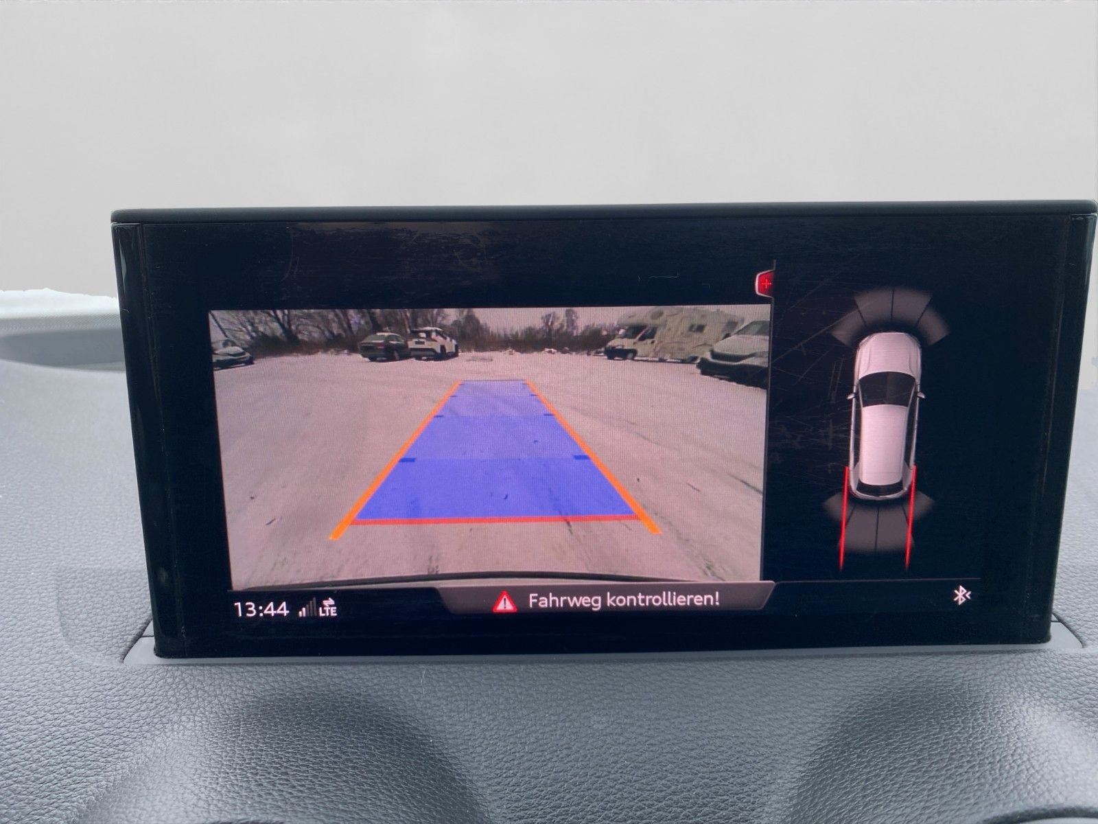 Audi Q2 35 TFSI advanced DigitalCo./Navi/Kamera/LED