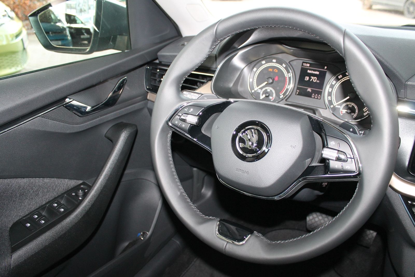 Skoda Kamiq 1.0 TSI DSG Style - Samsaru's Car Outlet