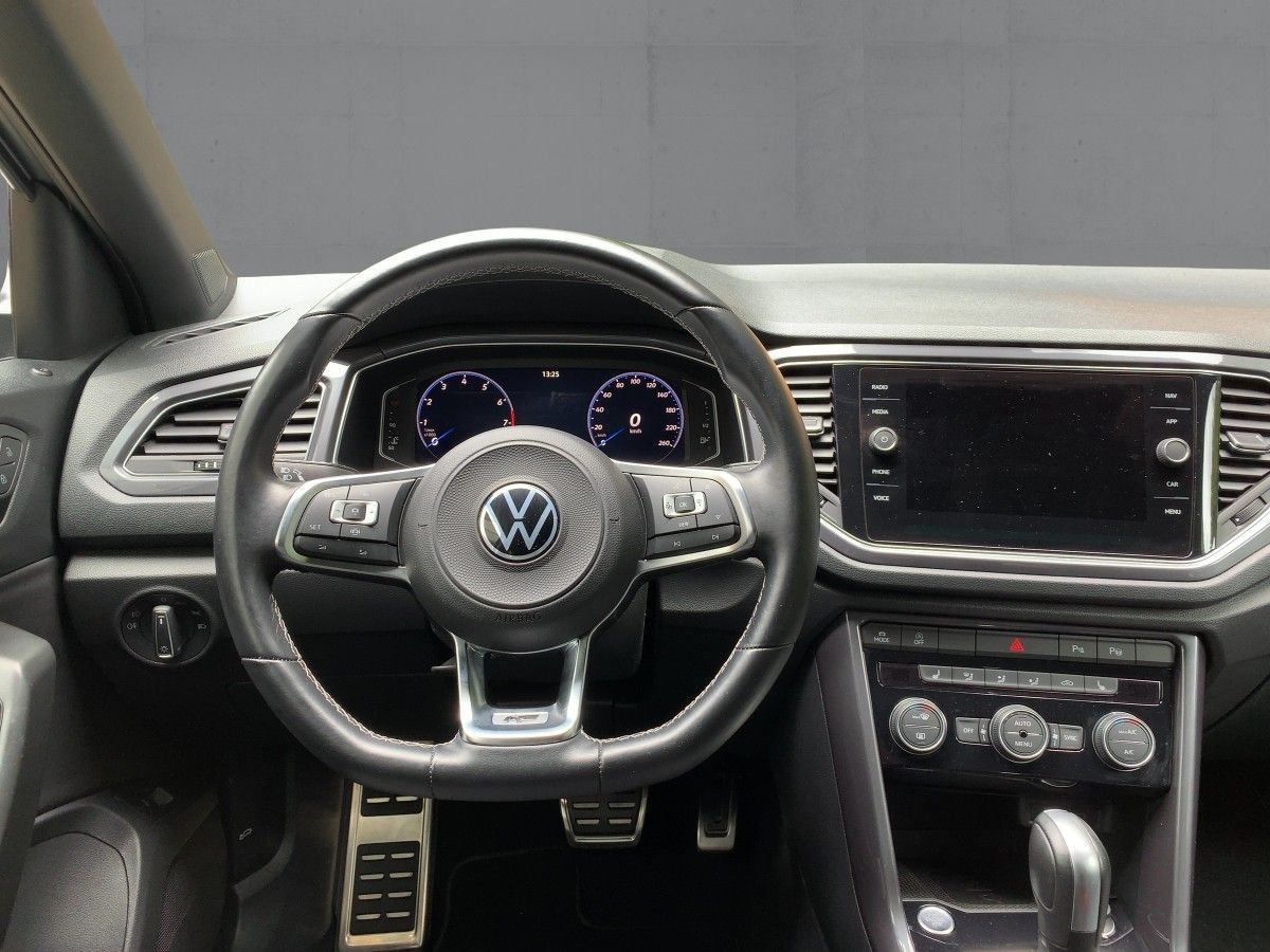 Volkswagen T-Roc 1.5TSI DSG R-LINE - Samsaru's Car Outlet
