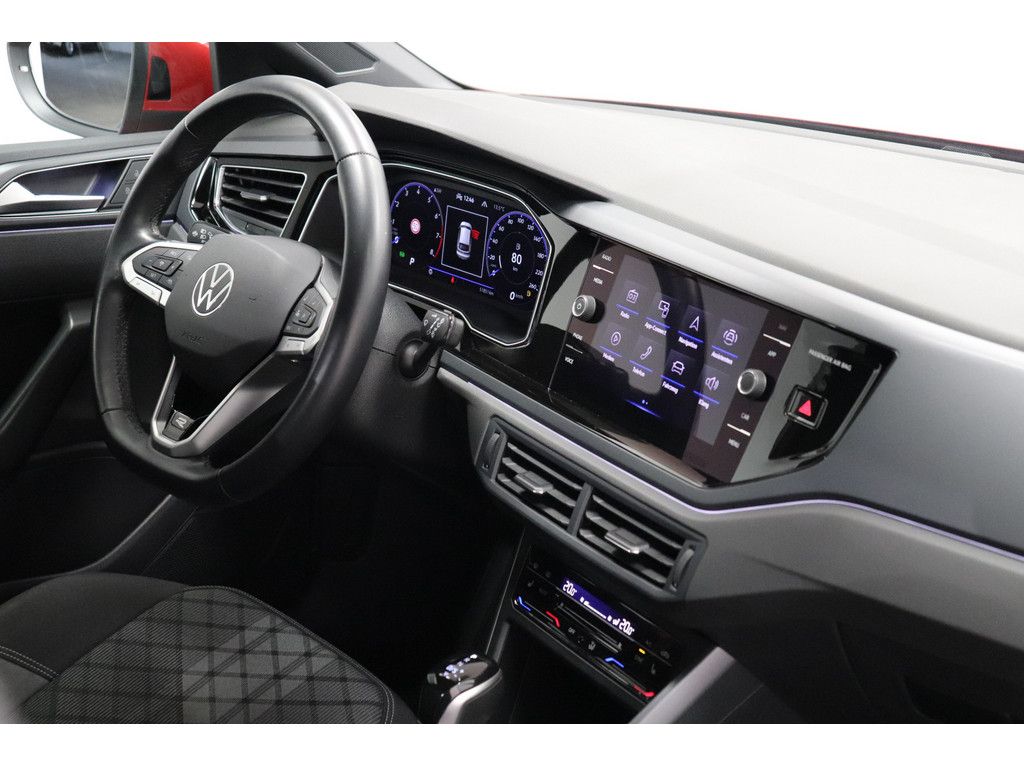 Volkswagen Taigo 1.5 TSI R-Line - Samsaru's Car Outlet