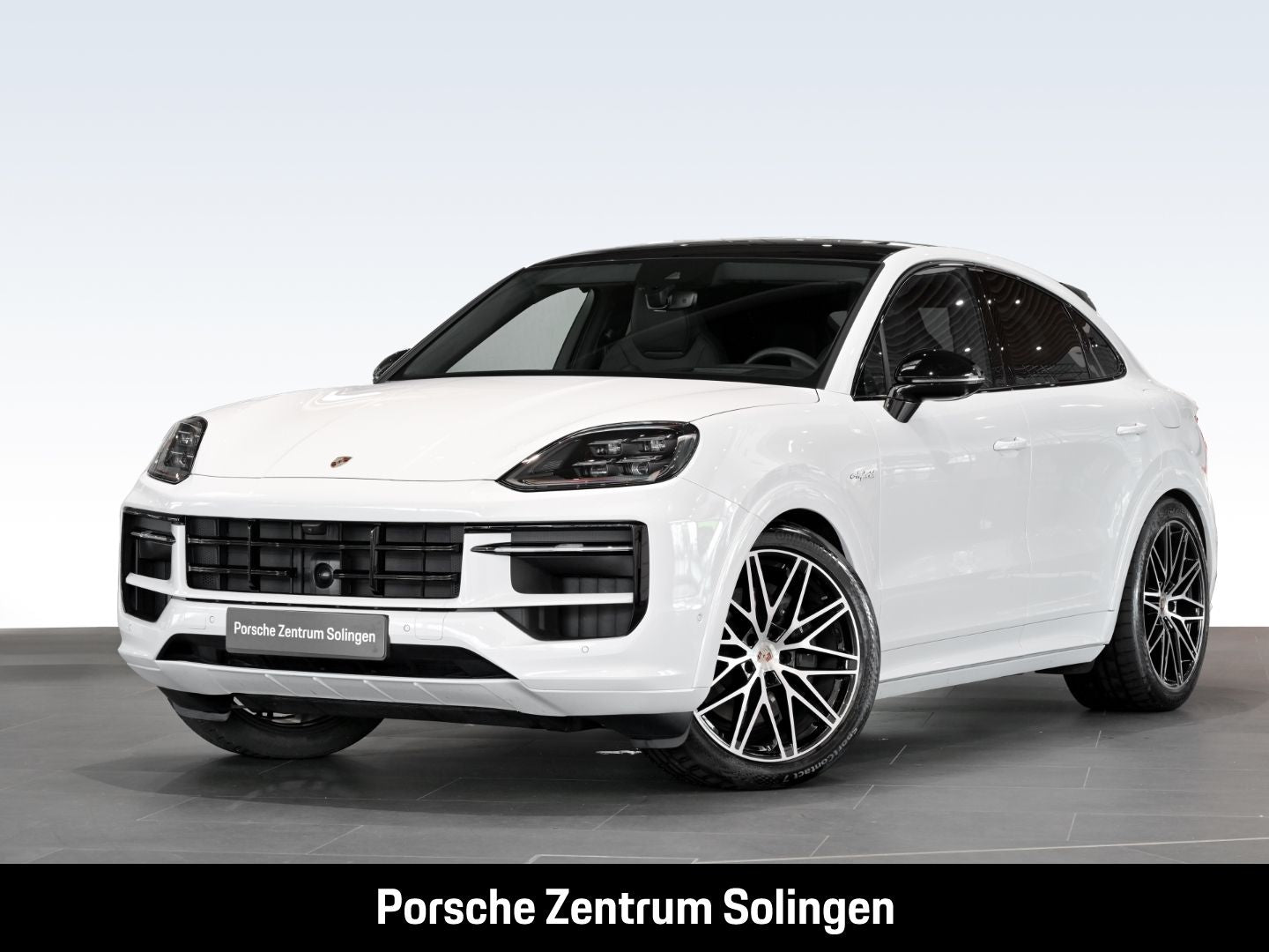Porsche Cayenne E-Hybrid Coupe 22'' AGA HEADUP SPORT DES