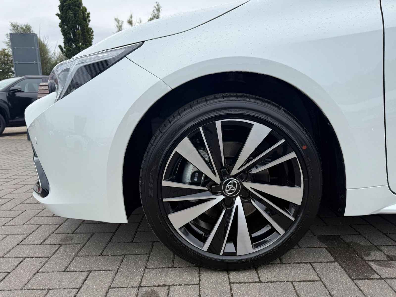 Toyota Corolla Touring Sports Hybrid Teamplayer
