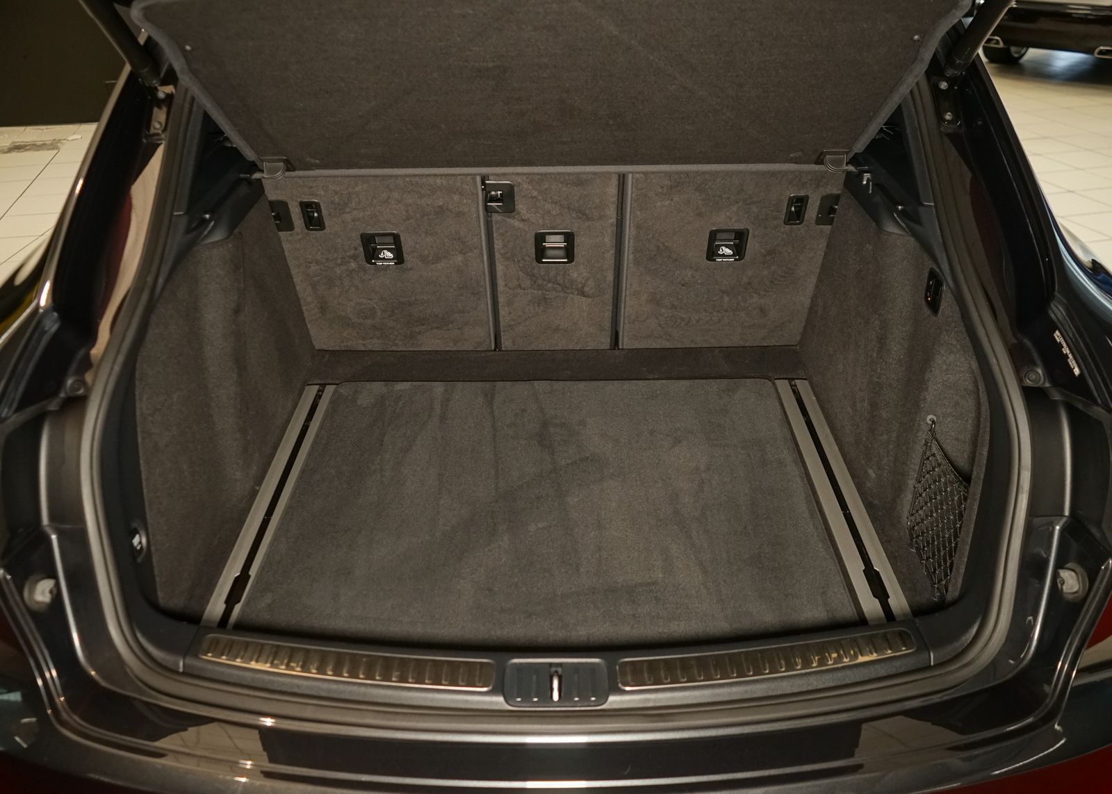 Porsche Macan GTS - Samsaru's Car Outlet