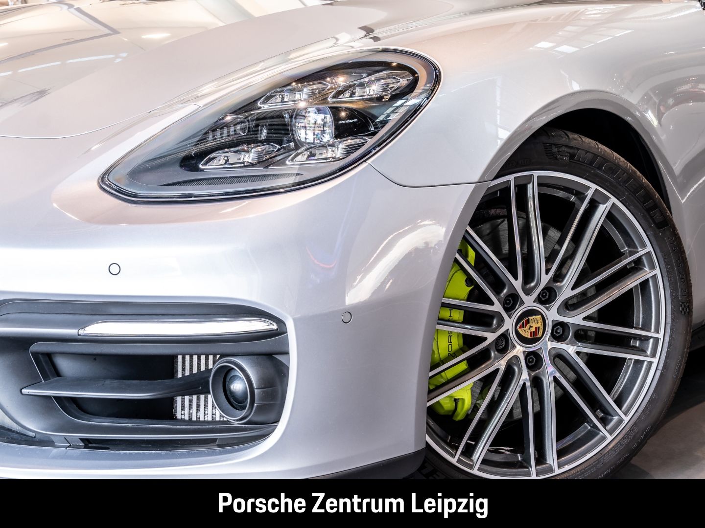 Porsche Panamera E-Hybrid Sport Turismo Platinum Edition