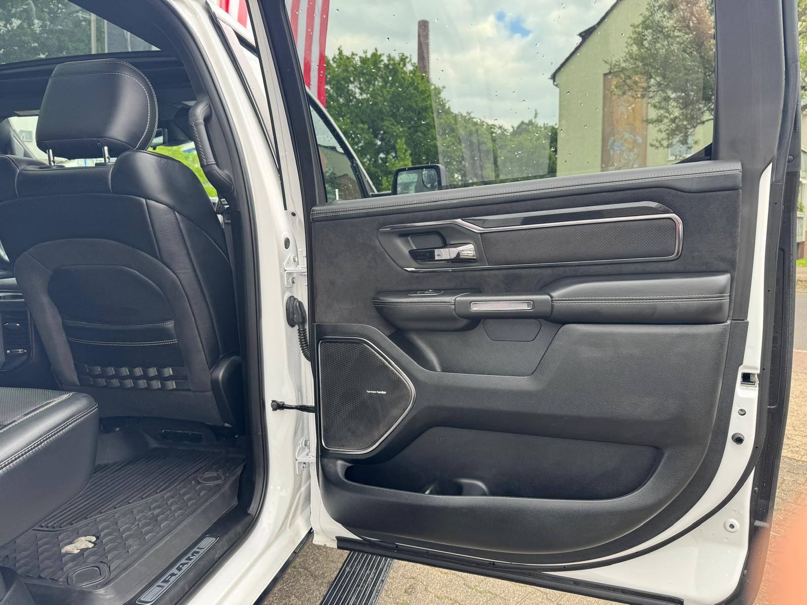 Dodge RAM 1500 6.2l V8 TRX + LPG + NAP Klappenauspuff