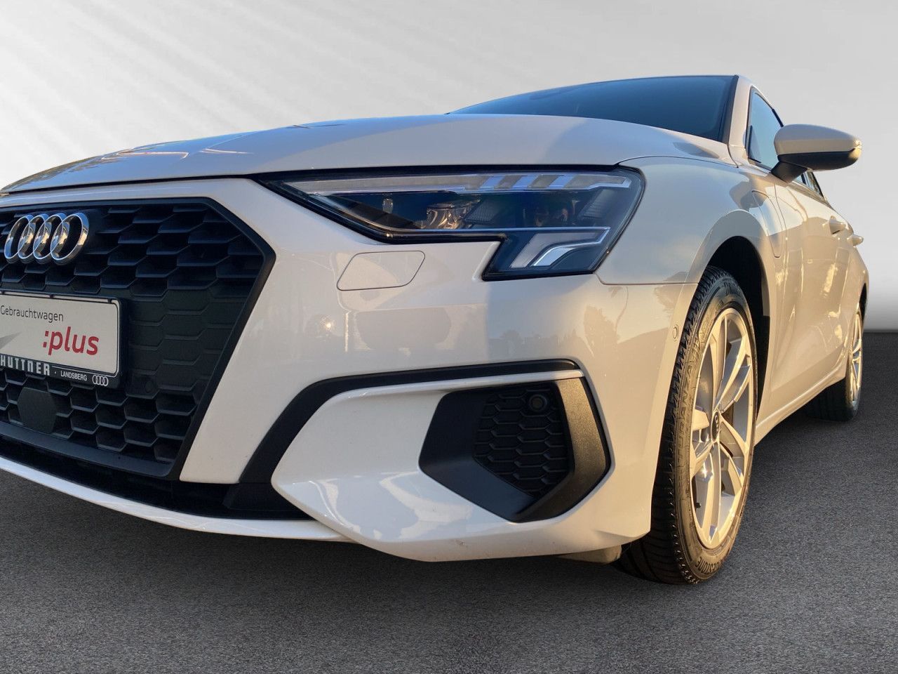 Audi A3 Sportback 40 TFSI e S tronic AHK LED R-Kamera