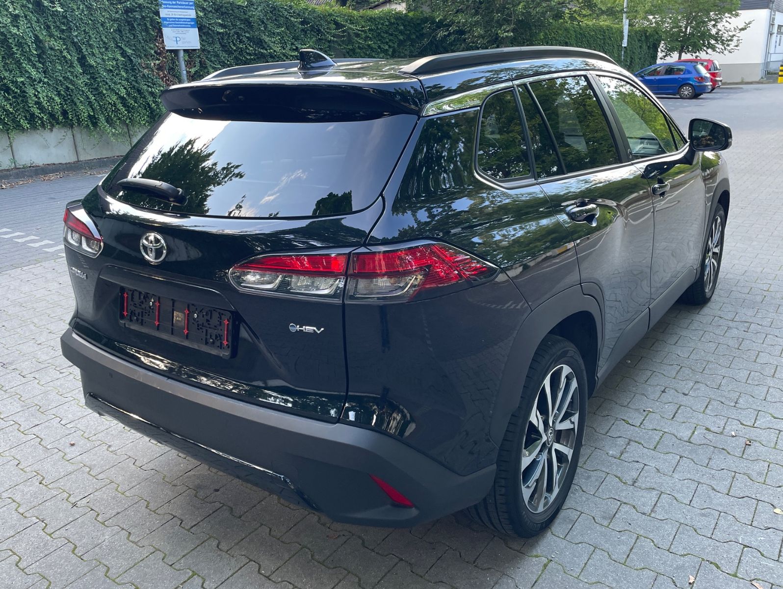 Toyota Corolla Cross Hybrid FWD Team Deutschland