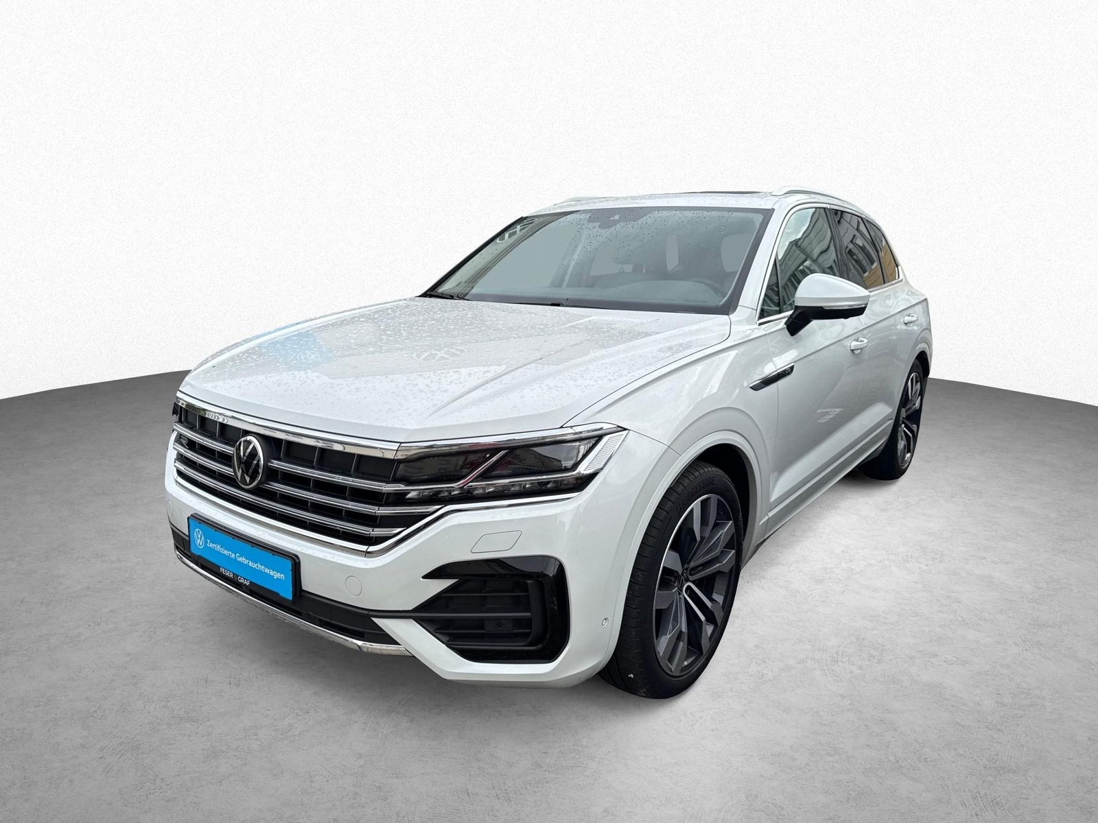 Volkswagen Touareg Elegance 3.0 TDI 4MOTION - Samsaru's Car Outlet