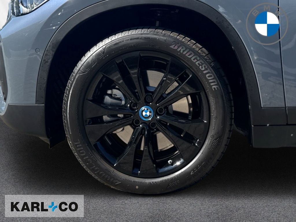 BMW X1 xDrive25e - Samsaru's Car Outlet