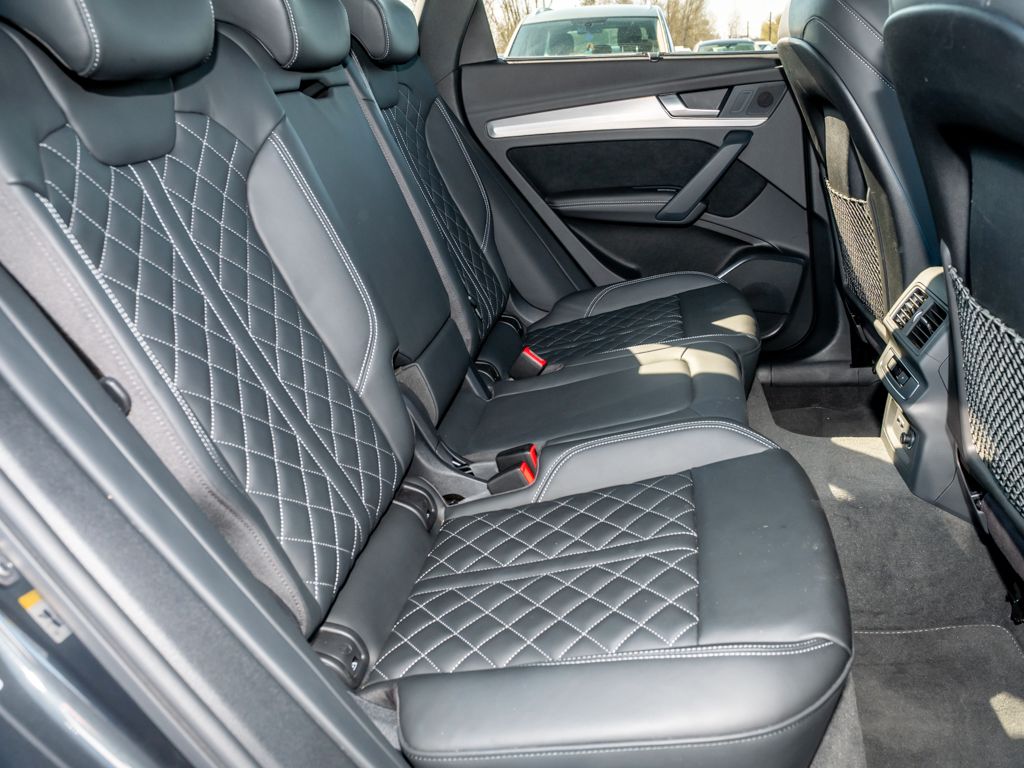 Audi Q5 45 TFSI - Samsaru's Car Outlet