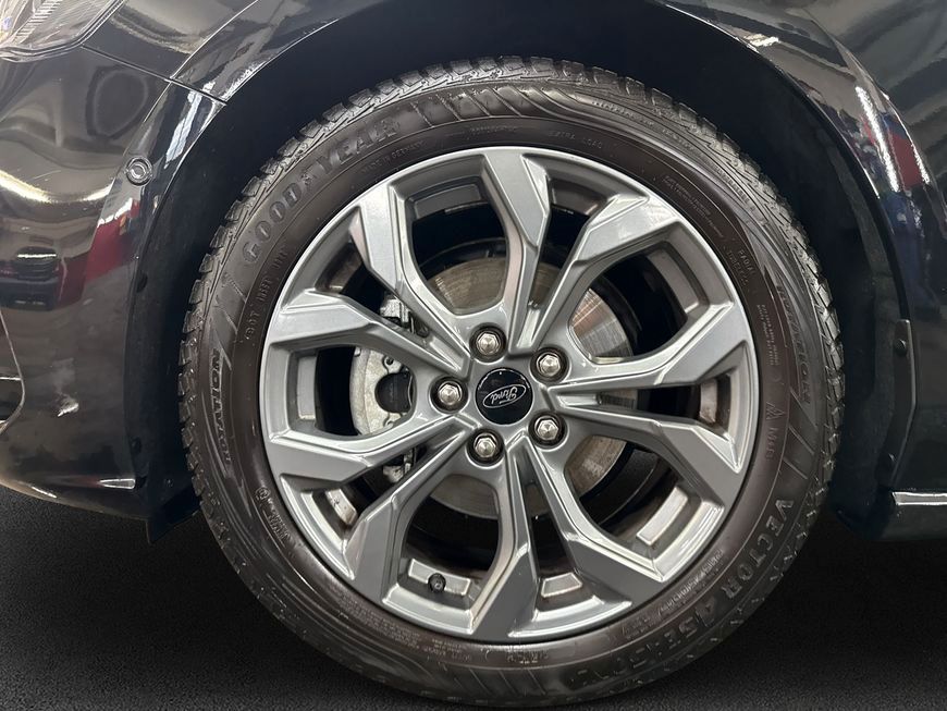 Ford Focus Turnier 1.0 EcoBoost Hybrid Aut. ST-LINE X