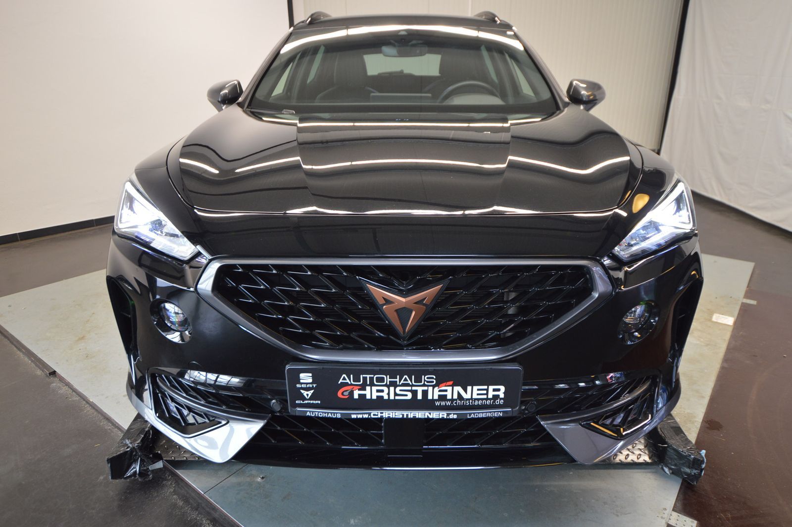 Cupra Formentor 1.5 TSI - Samsaru's Car Outlet