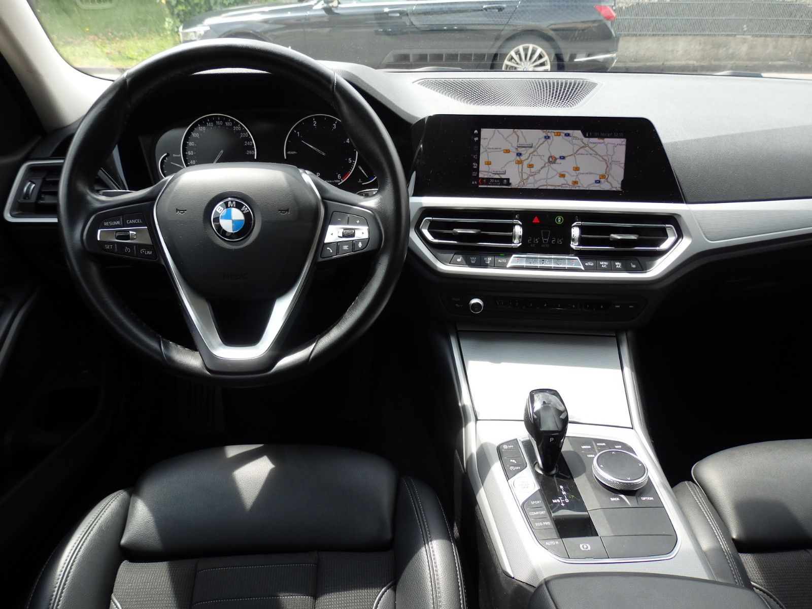 BMW 318d Touring Aut - Samsaru's Car Outlet