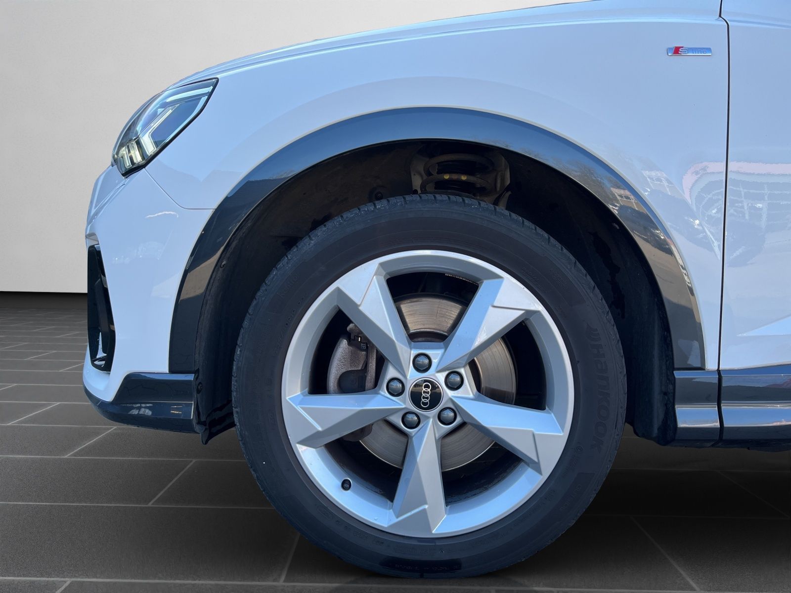 Audi Q3 Sportback S line 45 2.0 TFSI - Samsaru's Car Outlet