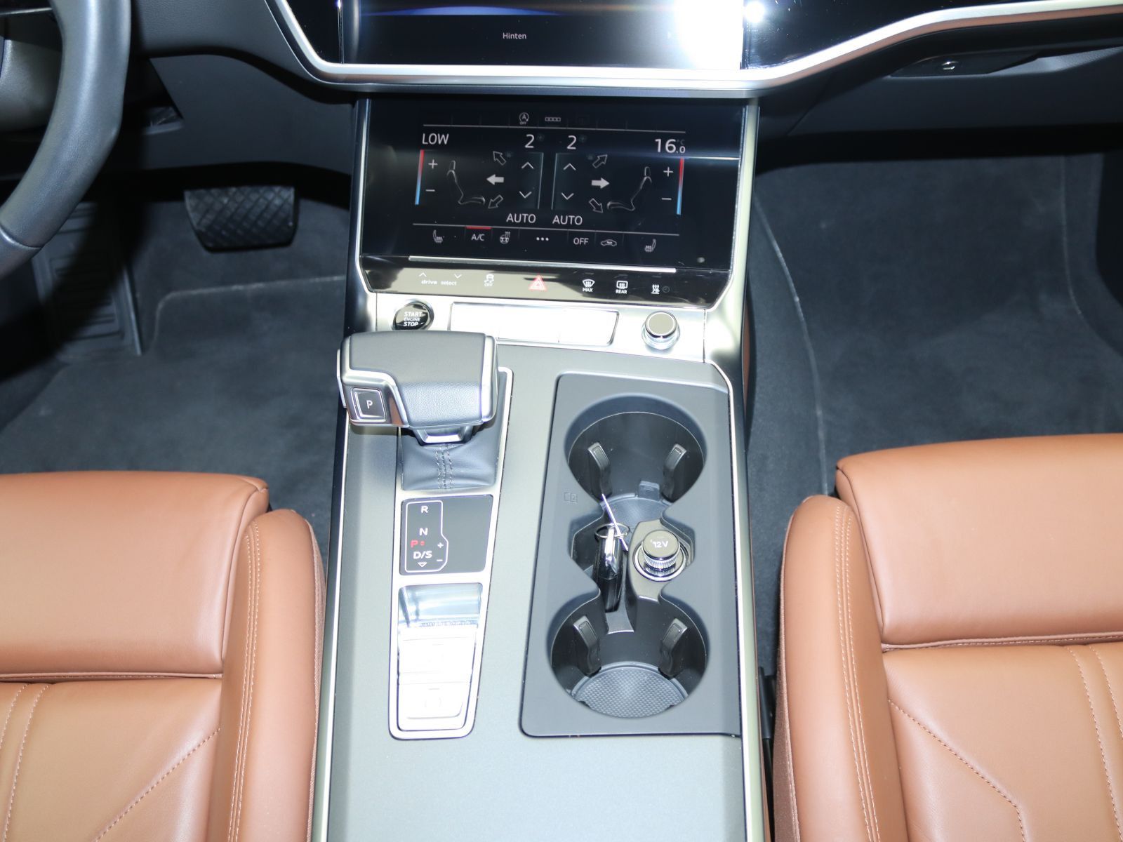 Audi A6 Avant S-Line 50TDI quattro / Standh, AHK, LED