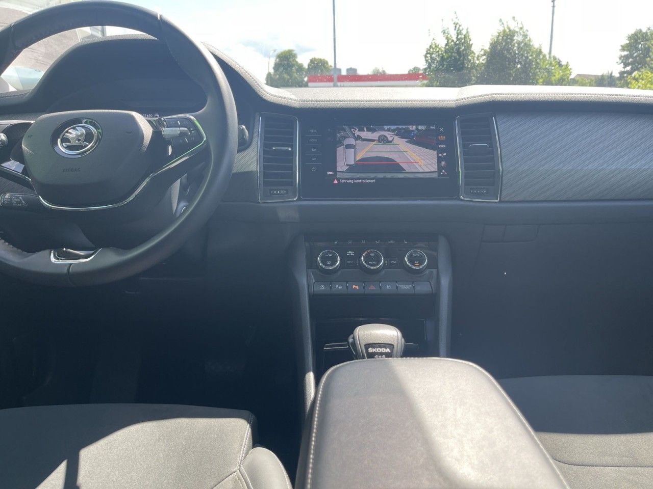 Skoda Kodiaq 2.0TDI DSG 4x4 - Samsaru's Car Outlet