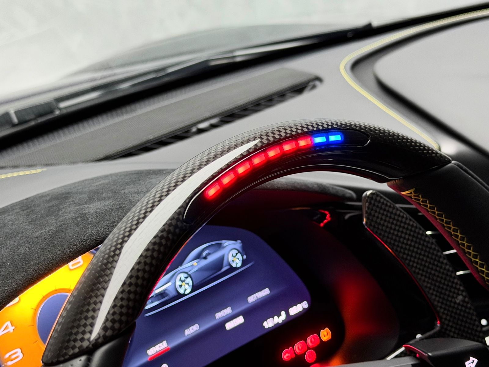 Ferrari 12Cilindri FULLCARBON VIOLA HONGKONG LIFT 360