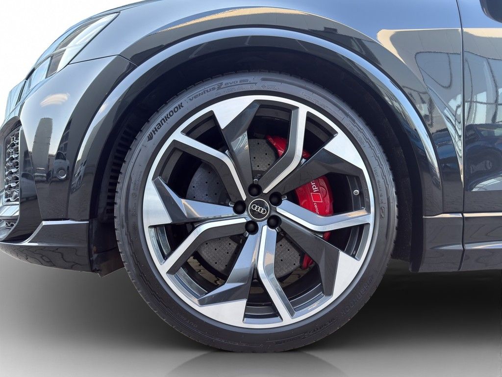 Audi RSQ8 4.0 TFSI quattro AHK*STHZG*PANO*MATRIX*B&O*