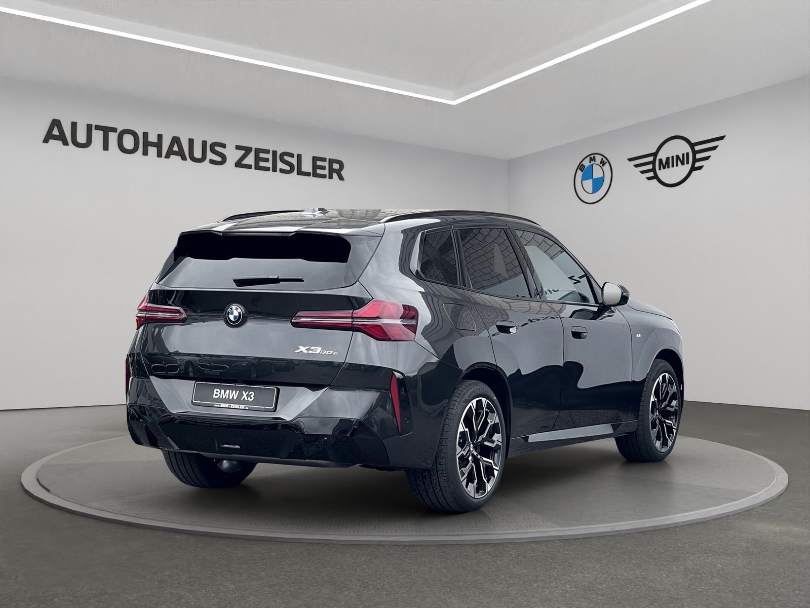 BMW X3 30e xDrive M Sport Pro 20"LM AHK Glasdach Sit