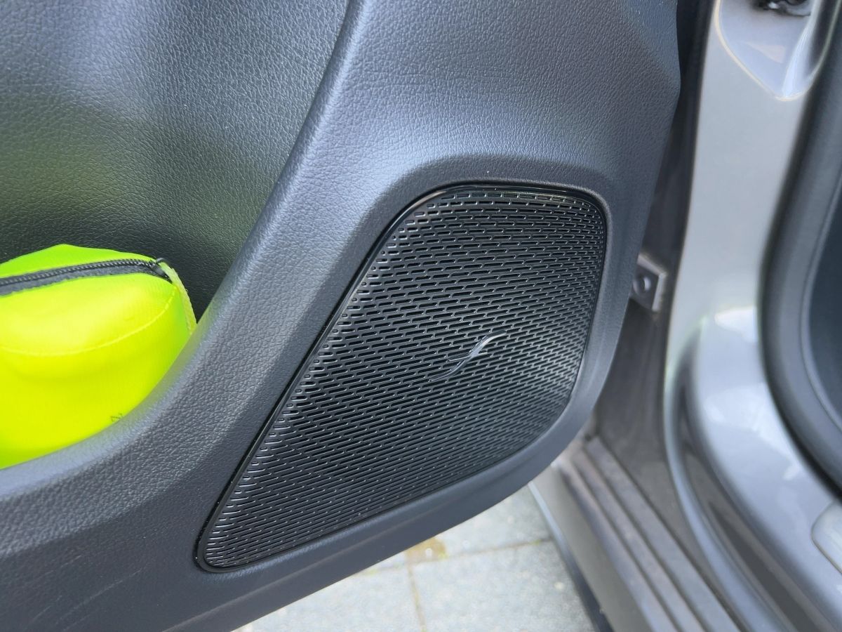 Mercedes-Benz A 180 AMG Line - Samsaru's Car Outlet