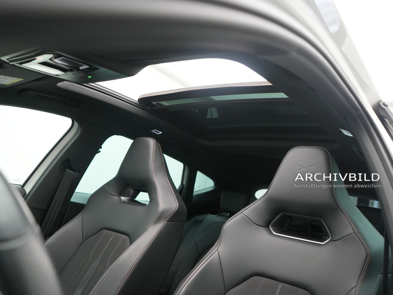 Cupra Formentor VZ e-Hybrid PANO NAVI AHK ACC LEDER