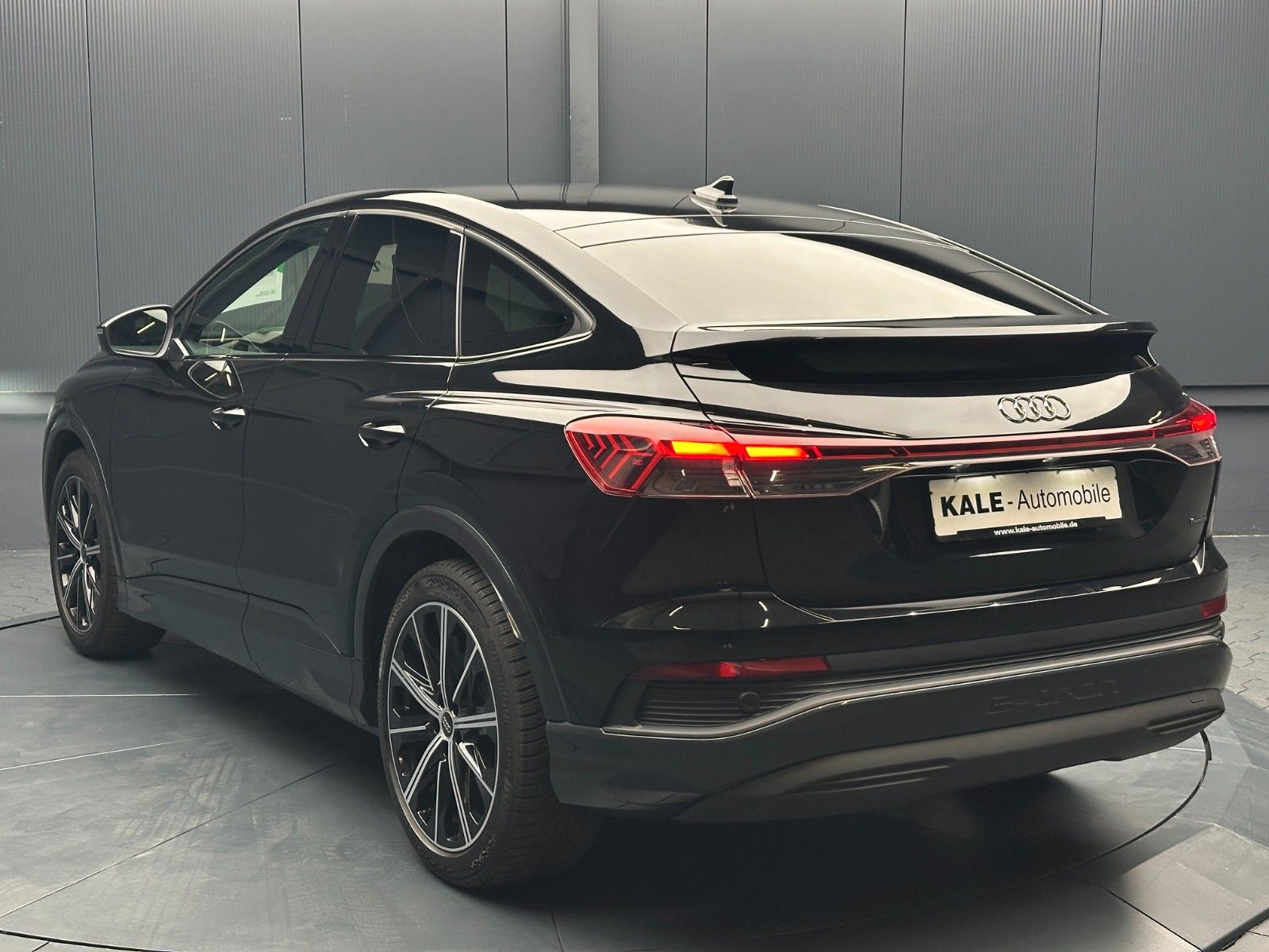 Audi Q4 e-tron Sportback 45 qua. S-Line`20Zoll*Wärmep