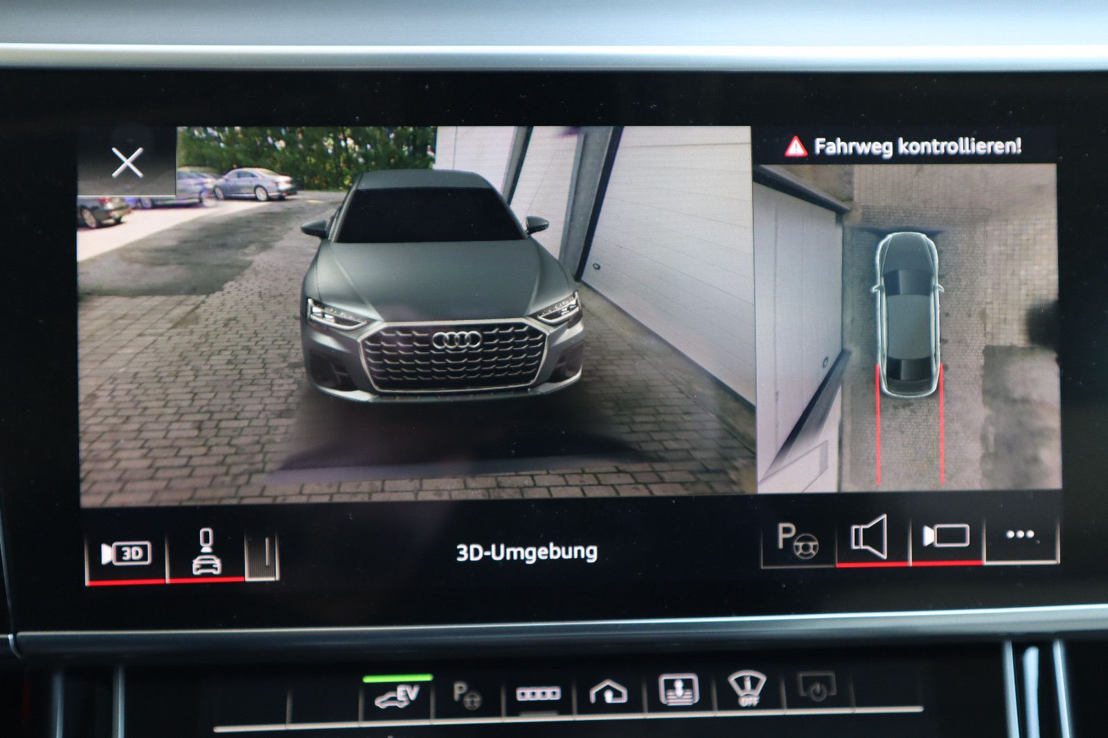 Audi A8L 60 TFSI e lang BLACK - Samsaru's Car Outlet