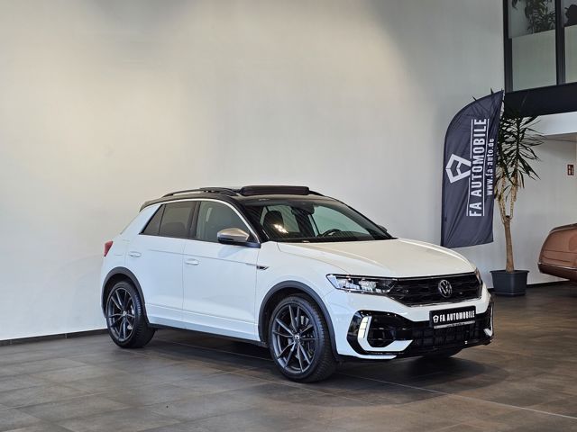 Volkswagen T-Roc R 4M Black - Samsaru's Car Outlet
