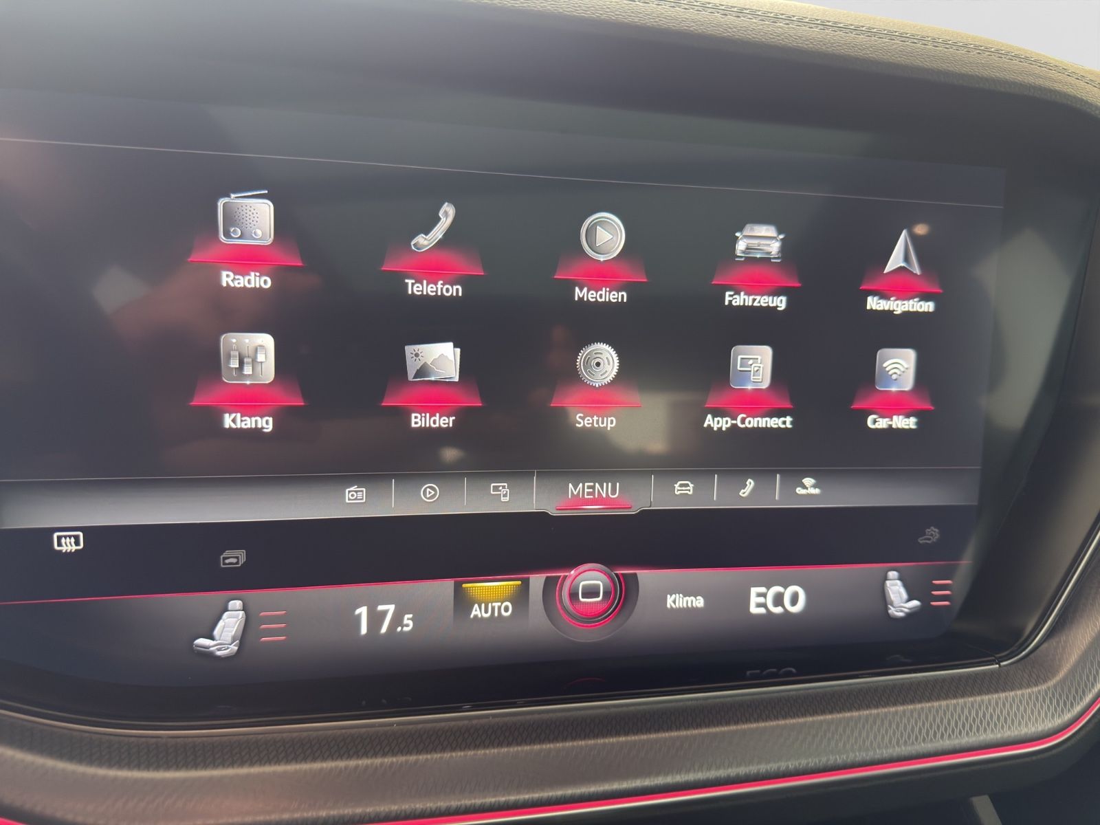 Volkswagen Touareg R-Line 4Motion BLACK/IQ-MATRIX/21"/PANO/