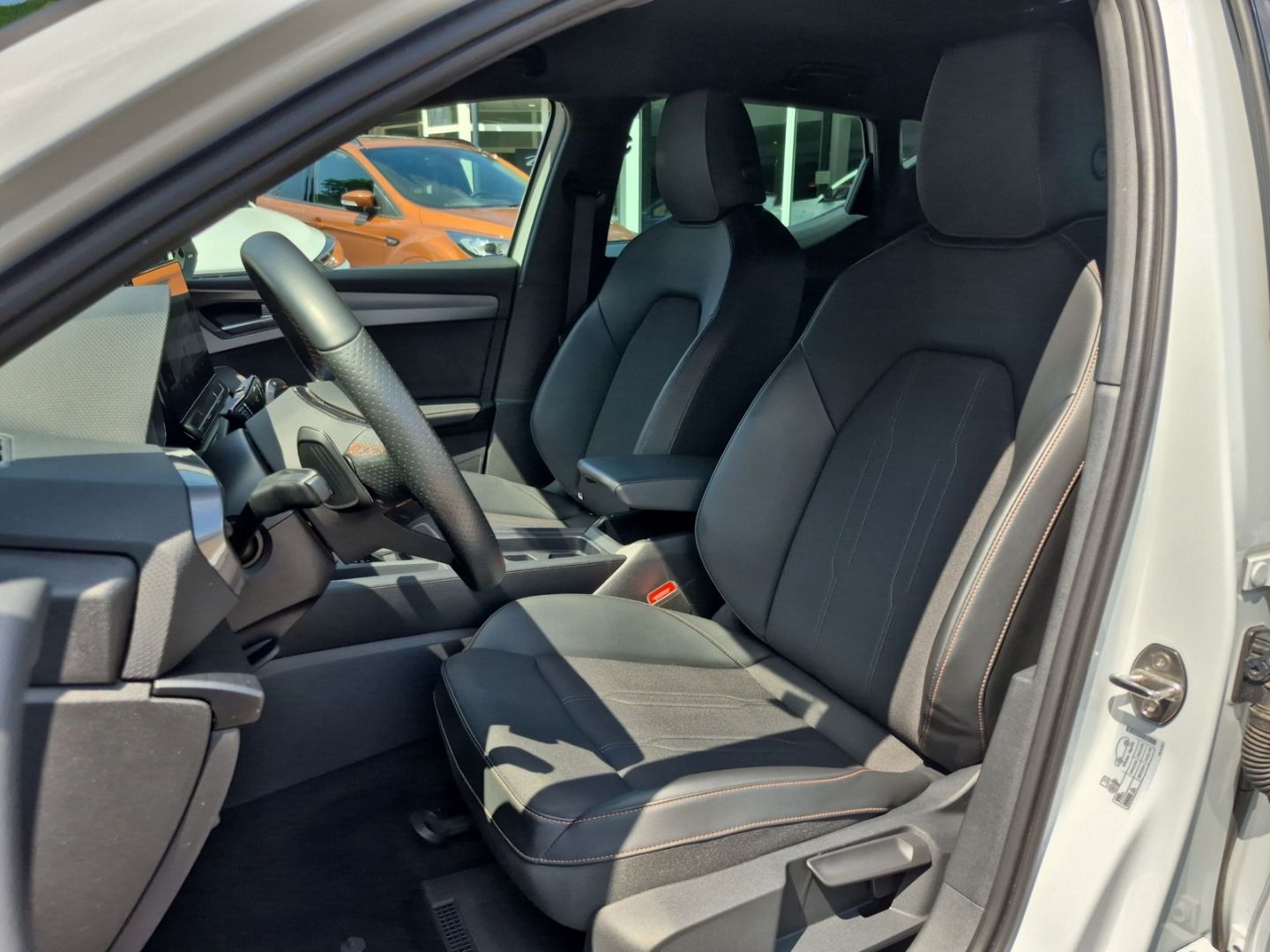 Cupra Leon 1.5 eTSI - Samsaru's Car Outlet