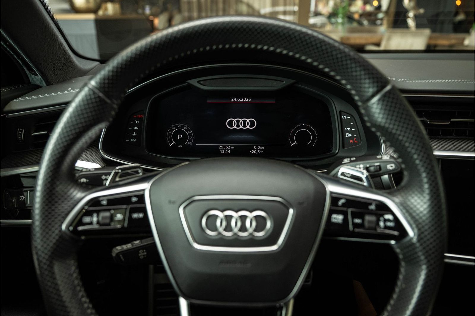 Audi RS6 Avant TFSI quattro | BTW | AHK | PANO | B&O